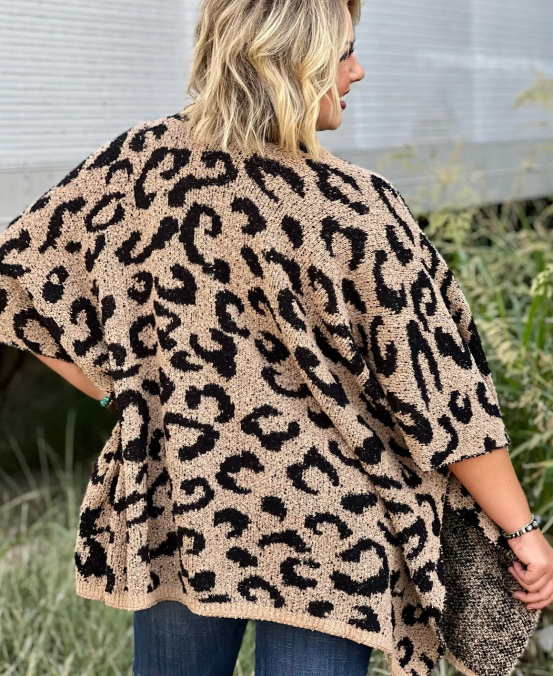 Mady Fuzzy Kimono