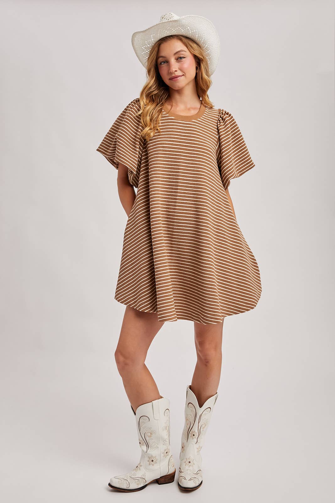 PUFF SLEEVES BILLOWY SILHOUETTE STRIPED DRESS