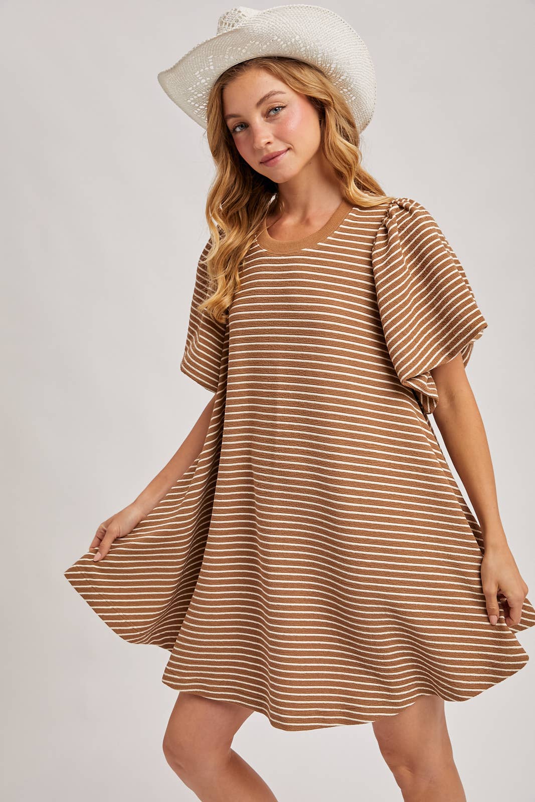 PUFF SLEEVES BILLOWY SILHOUETTE STRIPED DRESS