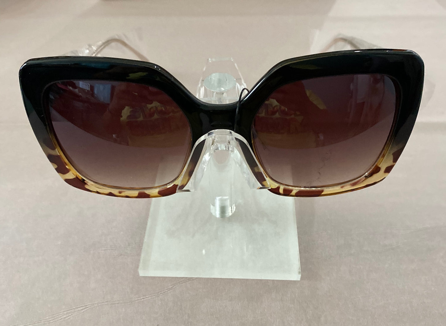 Thick Square frame Sunnies