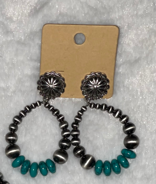 Navajo Pearl Earrings